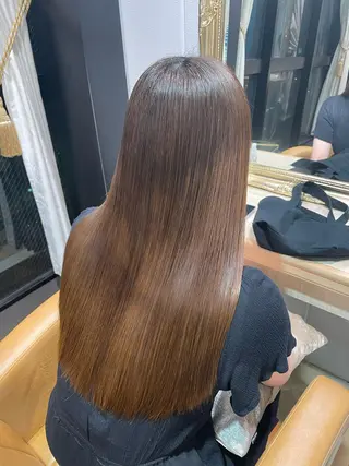 ロング 🥇KEN /レイヤー/艶カラーのヘアスタイル