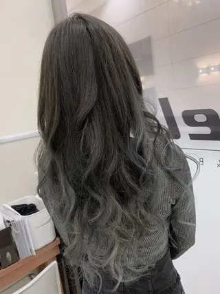 ロング カラー 『NIKA』大城 陽介(カラー得意✨)のヘアスタイル