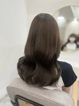 セミロング カラー 🦋Yui🦋透明感 /艶カラー/髪質改善のヘアスタイル