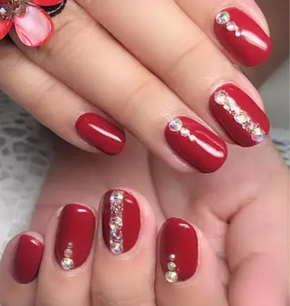 ネイル ゲン レイカのネイルデザイン