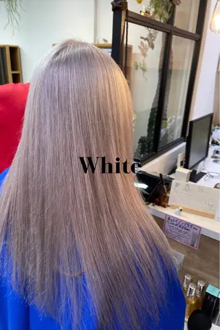 ミディアム カラー charm《銀座》 ヘアセット/縮毛矯正のヘアスタイル