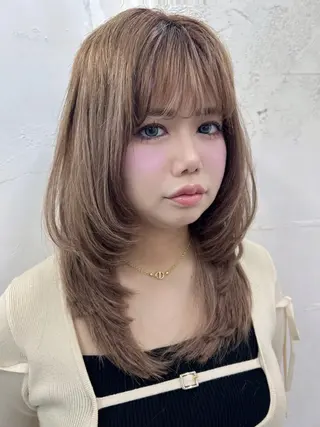 セミロング 下妻 カラーエクステ難波のヘアスタイル