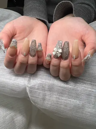 ネイル Lee Nailsのネイルデザイン