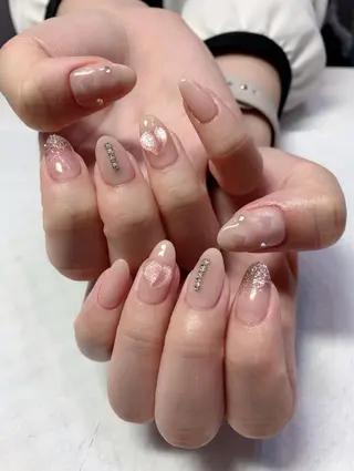 ネイル Nice Me Nail   salon所属・韓 玲のネイルデザイン