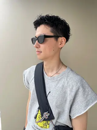 ショート パーマ メンズ 吉田一輝 外国人パーマのヘアスタイル