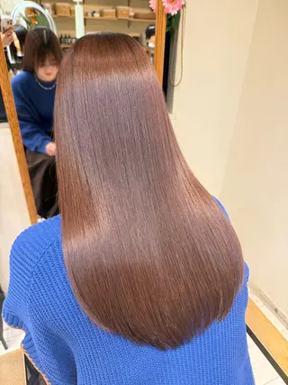 ロング 艶ブラウン/赤み消し /盛れる顔周りのヘアスタイル