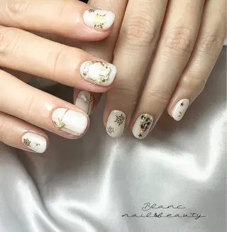 ネイル Blanc ブランのネイルデザイン