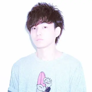 ショート カラー メンズ メンズヘア特化 崎田 成人のヘアスタイル