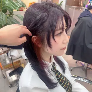 ミディアム カラー 岡野 静華のヘアスタイル