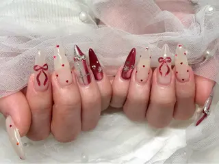 ネイル Roi〈ロワ〉 Akariのネイルデザイン