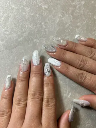 ネイル amunail所属・amunail浦川 歩のネイルデザイン