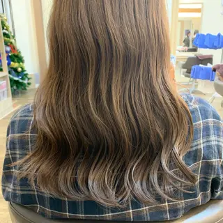 ロング 長野 歌穂のヘアスタイル