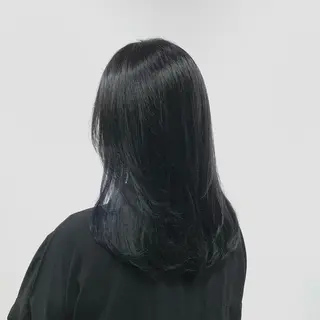 セミロング カラー ヘアアレンジ キヨミ 韓国レイヤーカットのヘアスタイル