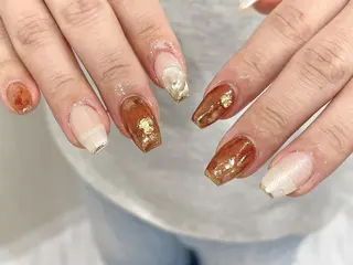 ネイル Shis_🦄shi 韓国風キラキラネイルのネイルデザイン