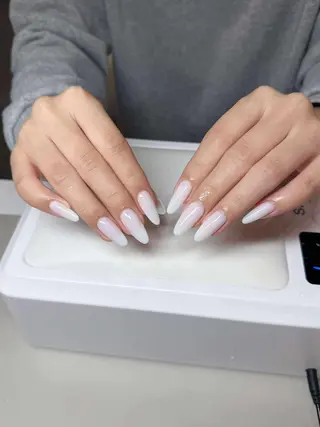 ロング MQueen ネイルサロンマルのネイルデザイン