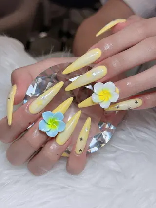 ネイル Lumi Nail 新大久保3‘のネイルデザイン