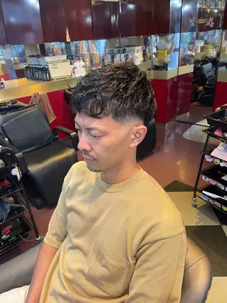 メンズ 👑派手髪/カット 👑ANRYのヘアスタイル