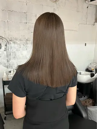 セミロング カラー 阿部 瑠斗のヘアスタイル