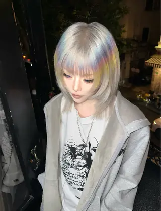 ショート カラー デザインカラー⭐︎★ 🐆hyo🐆のヘアスタイル