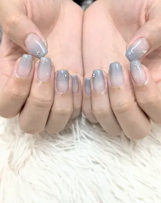 ネイル 會田 瑠衣のネイルデザイン