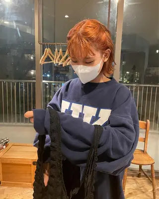 ショート あやか/ベージュ /透け感カラーのヘアスタイル