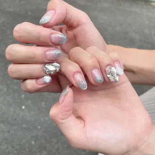 ネイル nail.gorin所属・吉村 優子のネイルデザイン