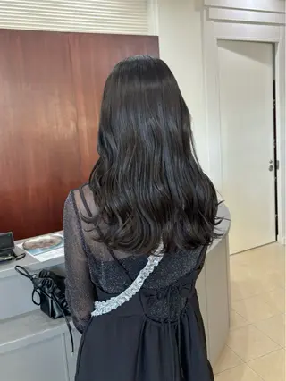 セミロング alu所属・alu yuinaのヘアスタイル