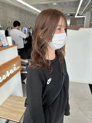 セミロング カラー 八谷 将平のヘアスタイル