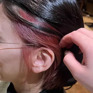 カラー やまき さきね/ショートのヘアスタイル