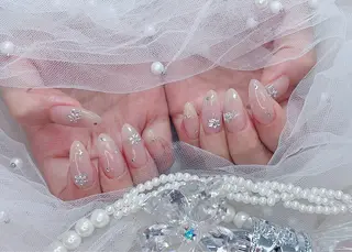 ネイル R nailsalon所属・ナ ナのネイルデザイン