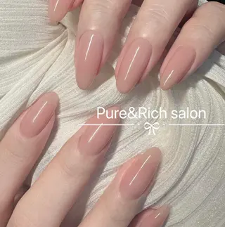 ネイル Pure&Rich Nailのネイルデザイン