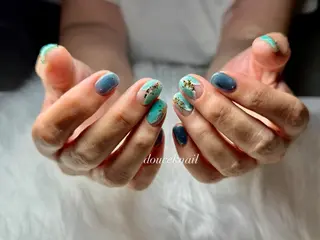 ネイル douceknail所属・本厚木南口 徒歩3分のネイルデザイン