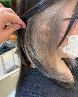 ミディアム sea's所属・ヒラカホ/矢場町/ ブリーチ/似合わせのヘアスタイル