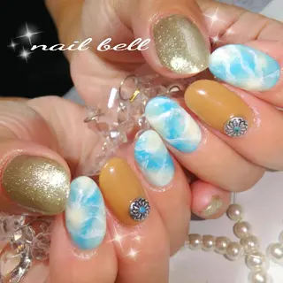 ネイル 占いができるネイルサロン「ネイルベル」所属・さいとう りなのネイルデザイン