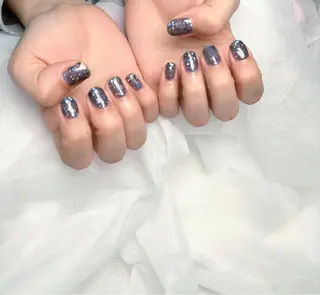 ネイル pink ladyサロン所属・べ にのネイルデザイン