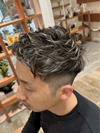 ショート カラー メンズ peakshair所属・堀江/メンズパーマ 𝒀𝑼𝑻𝑶のヘアスタイル