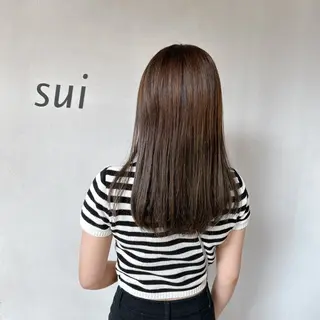 セミロング 岡島 実里のヘアスタイル