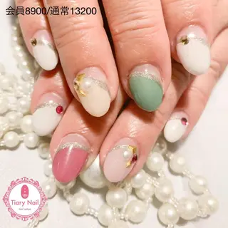 ネイル 💗🪽Tiary Nail🪽💗のネイルデザイン