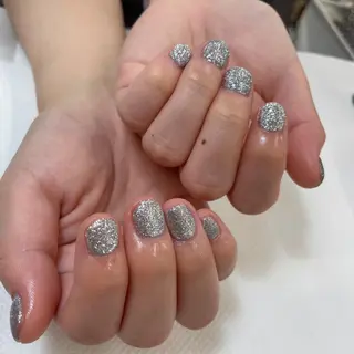 ネイル 佐藤 美沙のネイルデザイン