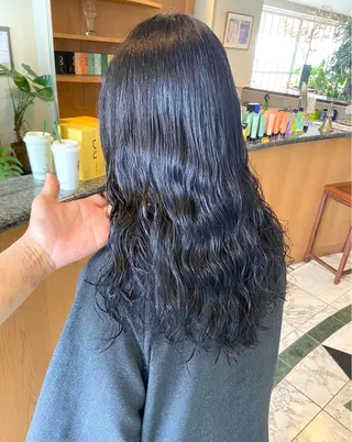 ロング パーマ ASAKURA所属・ASAKURA 美容室のヘアスタイル