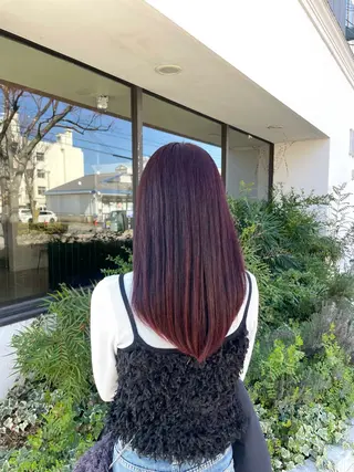 ロング ROZA germe所属・SHIO / ハイトーンカラーのヘアスタイル