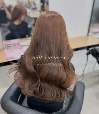 ロング カラー YUKA🤍ベージュ /ミルクティーのヘアスタイル