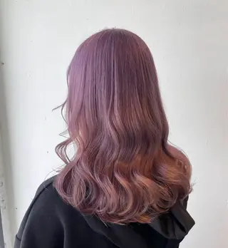 セミロング カラー ブリーチカラー特化 ✨️永井諒のヘアスタイル