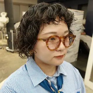 ショート パーマ ヘアアレンジ 🌐サトウ リョウ🌐のヘアスタイル