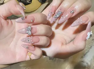 ネイル Lyna 池袋のネイルデザイン