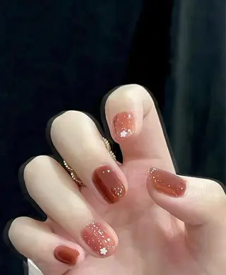 ネイル 石田 恵美のネイルデザイン