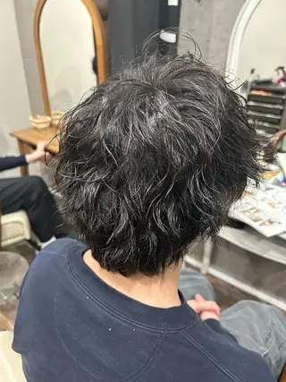 パーマ 今野 詩音のヘアスタイル