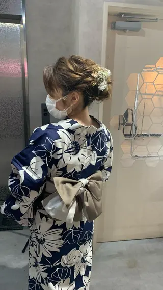 ヘアアレンジ KISS SWAN所属・B E C H I C O〔べち子〕のヘアスタイル