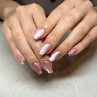 ネイル Lusso🫧 Ayaneのネイルデザイン