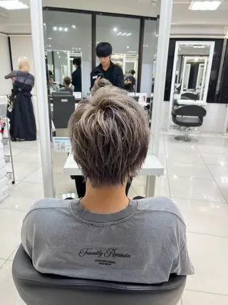 ショート 【シャドウパーマ センターパート】義心のヘアスタイル